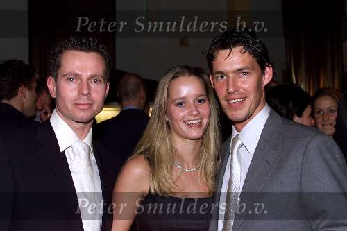 Veldhoven 28 januari 2001
VVCS Voetbalgala bij koningshof in Veldhoven.
Chris v d Weerden met zijn vrouw en zwager