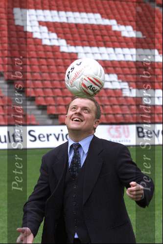 Eindhoven12 april 2000
Fons Spooren (Commercieel Direkteur PSV)