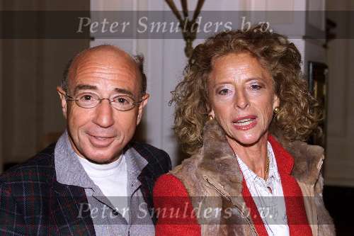 Amsterdam 10 september 2001
Modeshow van Frans Molenaar in het Amstel Hotel.
Hans Knoop met vrouw