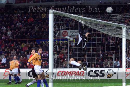 Eindhoven, kompetitie seizoen 2000/2001
PSV-RBC 
Oscar Moens