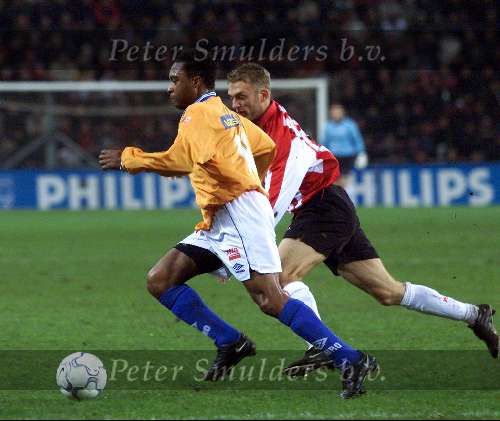 Eindhoven, kompetitie seizoen 2000/2001
PSV-RBC 
Dennis Rommedahl en Regi Blinker