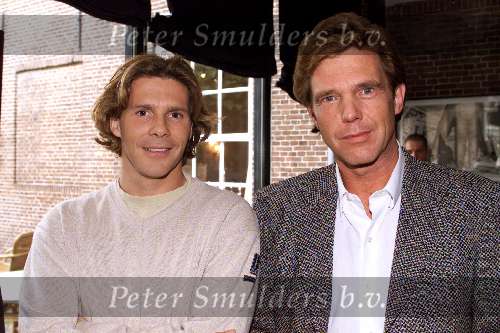 NAARDEN VESTING 25 SEPTEMBER 2001
Perspresentatie van het nieuwe programma van Wouter Nicolaas , Blind Vertrouwen .
Met John de Mol jr
