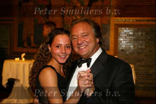 Amsterdam 21 december 2001
Uitreiking van de Rembrandt awards in de beurs van Berlage.
Peggy Jane de Schepper met John v Katwijk