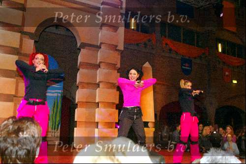 Amsterdam  1 janari 2002
Nieuwjaarsfeest Staatsloterijshow in de beurs van Berlage.
K3