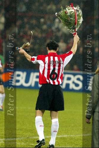 Eindhoven 26 januari 2002
PSV-NAC 3-1
Mark v Bommel en Ronald Waterreus (speler en keeper van het jaar)