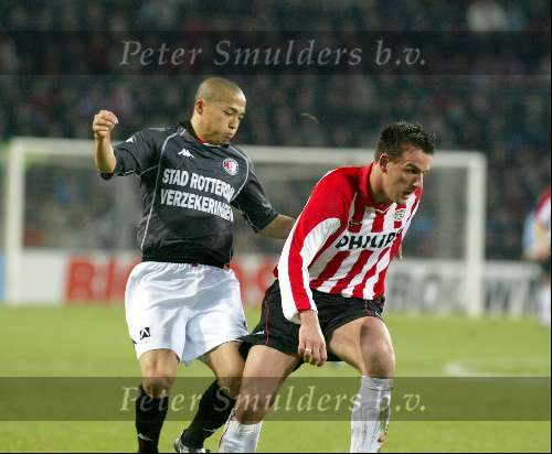 Eindhoven 30 januari 2002
PSV-Feyenoord voor de KNVB Beker
Jan Vennegoor of Hesselink en Ono