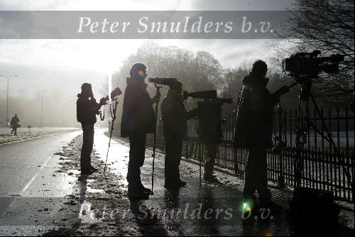 Soestdijk7 januari 2002
Prins Bernhard en prinses Juliana 65 jaar getrouwd
Paleis Soestdijk in de  sneeuw
Fotograferende  in silhouet