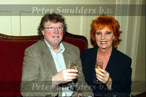 Den haag 30 januari 2003
Premiere Johnny Kraaykamp sr 
Carry Tefsen met man