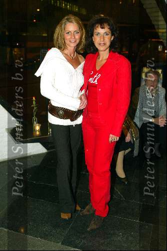 Tilburg 27 januari 2003
Premiere Nonsens 
Milika Peterzon met Cilly Dartell
