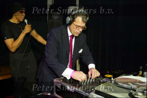 Amsterdam 18 januari 2003
BNN bijeenkomst i.v.m.  verkiezingen.
Emile Ratelband als DJ