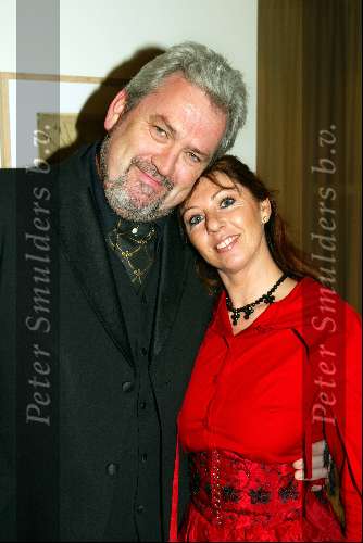 Tilburg 27 januari 2003
Premiere Nonsens in schouwburg Tilburg.
Ernst Daniel Smid met vrouw