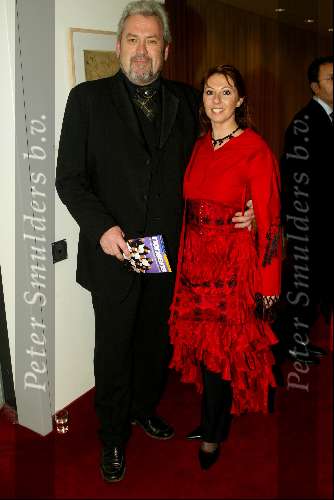Tilburg 27 januari 2003
Premiere Nonsens 
Ernst Daniel Smid met vrouw