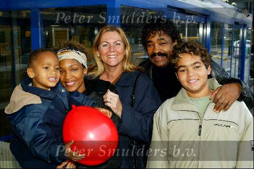 Beek 3 januari 2002
George Mc Cray met vrouw en kinderen en ex vrouw