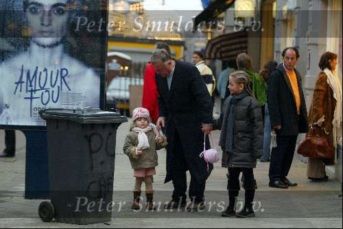 Amsterdam 18 januari 2003
Harry Mens met zijn 2 jongste dochters