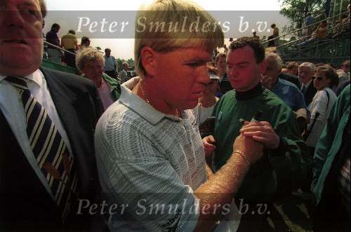 John Daly door persoonlijke sponsoring gehaald door Harry Mens