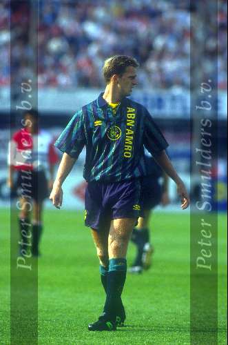 John v d Brom spelend voor AJAX