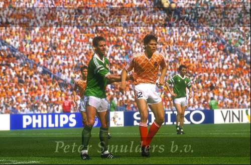 Duitsland 1988 Europees Kampioenschap voetbal
Nederland-Ierland, eindstand 1-0 door doelpunt Wim Kieft
Marco v Basten