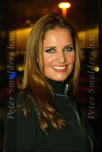 Tilburg 27 januari 2003
Premiere Nonsens in schouwburg Tilburg.
Mariska Hulscher
