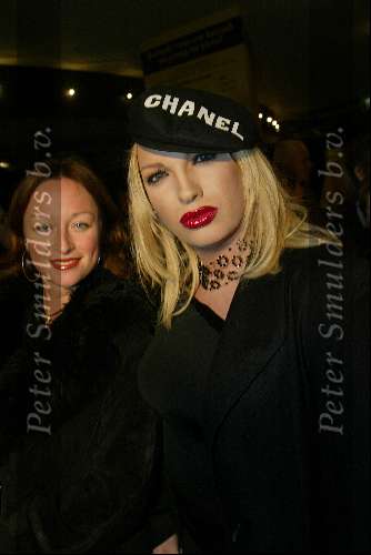 Amsterdam 13 januari 2003
Premiere 8 Miles 
Mayday