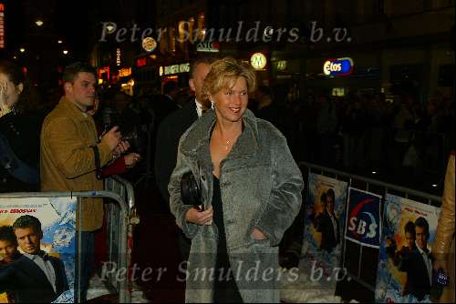 Amsterdam 3 januari 2003

Premiere James Bond \\\