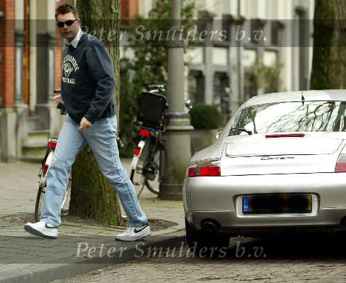 Amsterdam 25 januari 2003
Reinout Oerlemans  met zijn porsche 911