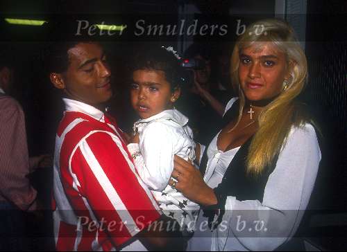 Romario met Monica I en Monica II