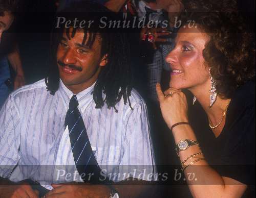 Munchen 1988 Feest na afloop van finale Nederland-Rusland, eindstand 2-0 voor het Europees Kampioenschap
Ruud Gullit en Yvonne Gullit