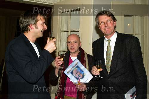 Den haag 30 januari 2003
Premiere Johnny Kraaykamp sr in schouwburg Den Haag.
Victor Reinier Ursel de Geer en Serge Henri Valcke