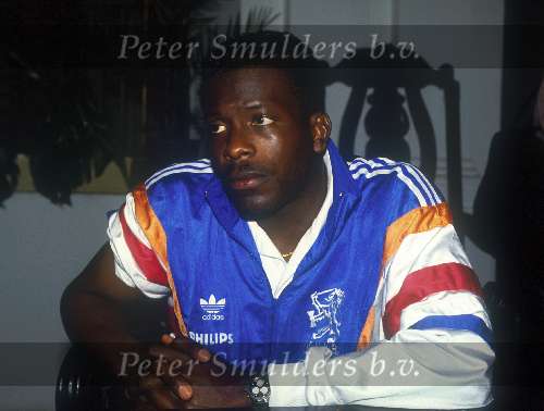 Stanley Menzo bij het Nederlands elftal 1990