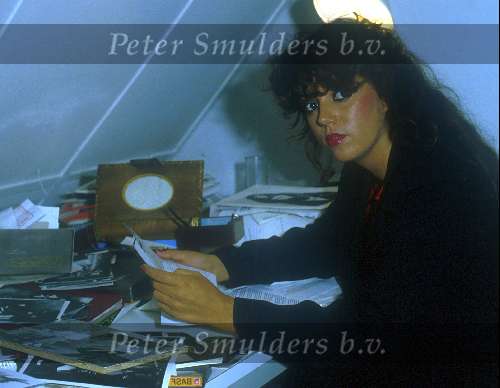 Sylvia Millecam op haar kamertje in eindhoven
1980