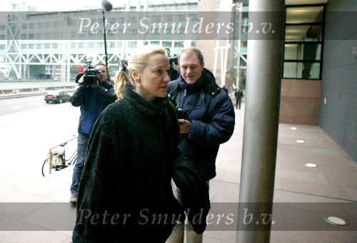 Den Haag 10 januari 2004
Advocaat Britta Bohler . De pers bij paleis van justitie in Den Haag bij rechtzaak Prinses Margartita