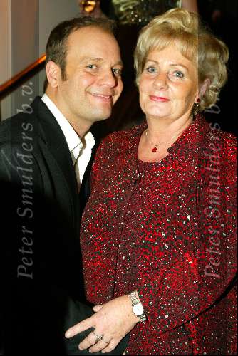 Scheveningen 12 januari 2003
100 jarig bestaan circustheater.
Carlo Boszhard met moeder