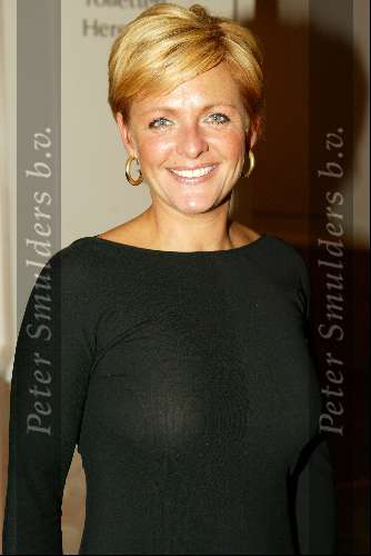 Scheveningen 12 januari 2003
100 jarig bestaan circustheater.
Caroline Tensen met sexy jurk