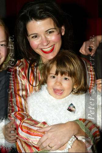 Kaatsheuvel 24 januari 2004
Premiere Doornroosje in de efteling. 
Caroline de Bruin met dochtertje