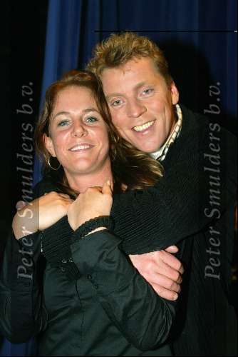 Aalsmeer 17 januari 2004
DJ Dave Heijneman met nieuwe vriendin.