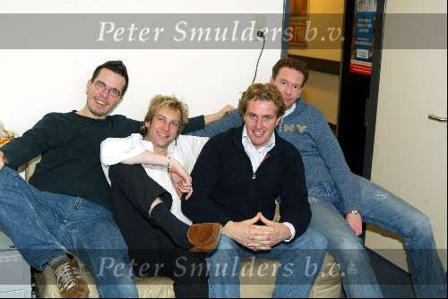 Hilversum 15 december 2003
Edwin Smulders op bezoek bij Radio Veronica bij Adam Curry