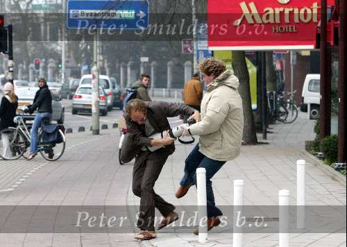Amsterdam 26 januari 2004
Opnames film GAY. Fotograaf Edwin Smulders heeft ruzie met Hugo Metsers III