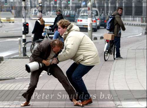 Amsterdam 26 januari 2004
Opnames film GAY. Fotograaf Edwin Smulders heeft ruzie met Hugo Metsers III