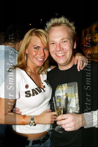 Amsterdam 23 januari 2004
Save the Oerang Oetang in Panama.
Ellemieke Vermolen en haar broer