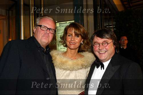 Scheveningen 12 januari 2003
100 jarig bestaan circustheater.
Oger Lusink met Coco de Meyere en Guus Verstraete