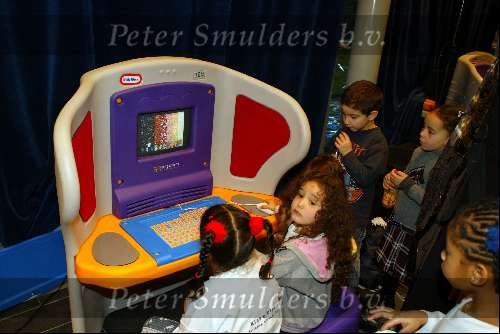 Amsterdam 19 januari 2004
Kindercomputer IBM