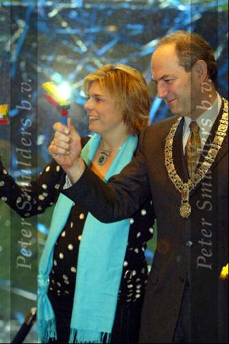 Amsterdam 19 januari 2004
Prinses Laurentien (zwanger) opent het nieuwe IBM pand  met Job Cohen samen.