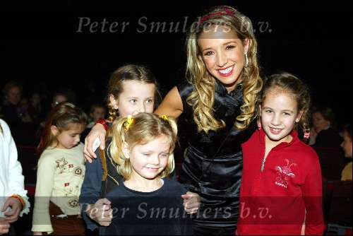 Kaatsheuvel 24 januari 2004
Premiere Doornroosje in de efteling. K3 met vriend