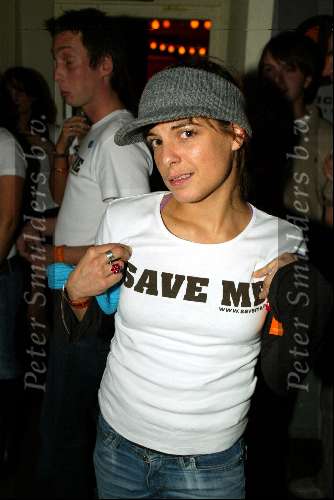 Amsterdam 23 januari 2004
Save the Oerang Oetang in Panama.
Lizelotte v Dijk