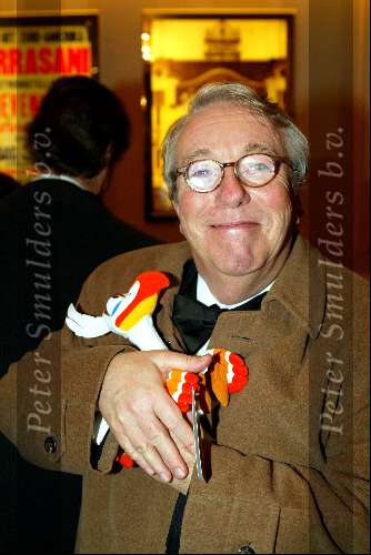 Scheveningen 12 januari 2003
100 jarig bestaan circustheater.
Louis v Dijk met knuffeldier