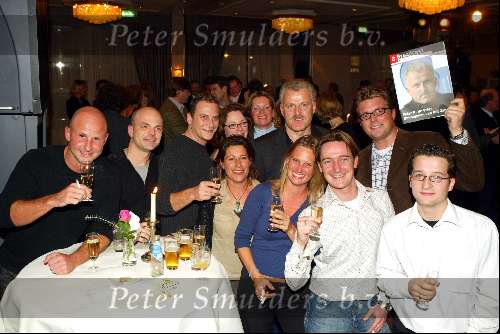 Hilversum 9 januari 2003
Verkiezing omroepman van het jaar bij Jan Tabak.
Peter R de Vries met zijn redaktie