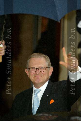 Amsterdam 14 januari 2004
Koningin Beatrix geeft nieuwjaarsreceptie in paleis op de dam. Pieter v Vollenhoven