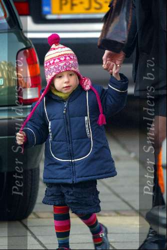 Amsterdam 18 januari 2004
Prinses Marilene naar de kerk met Prinses Anna
