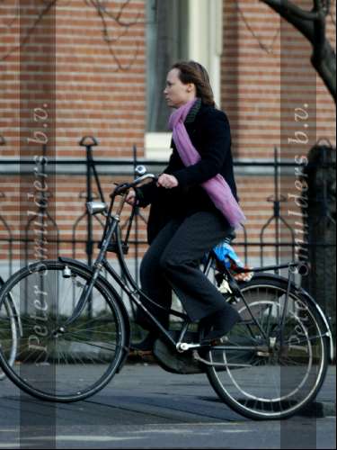 Amsterdam 5 januari 2004
Prinses Margaritha  op fiets in Amsterdam