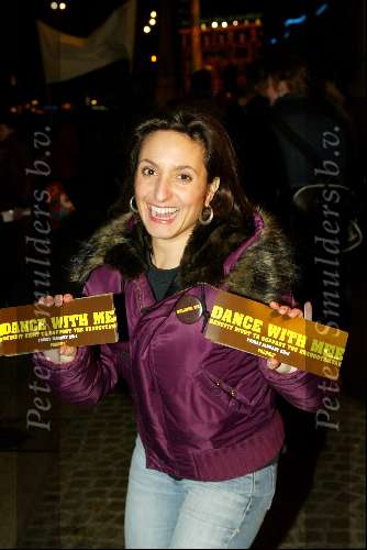 Amsterdam 15 januari 2003
Red de Oerang Oetang.  
Sabine Koning